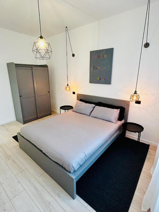 Design Moderno In Centro - Lainate- Rho Fiera Apartment Exterior photo